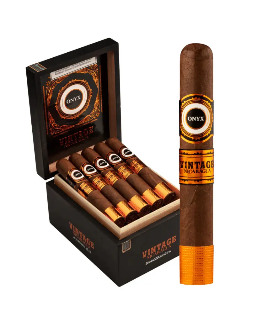 onyx-vintage-nicaragua-magnum-open-box-with-single.webp