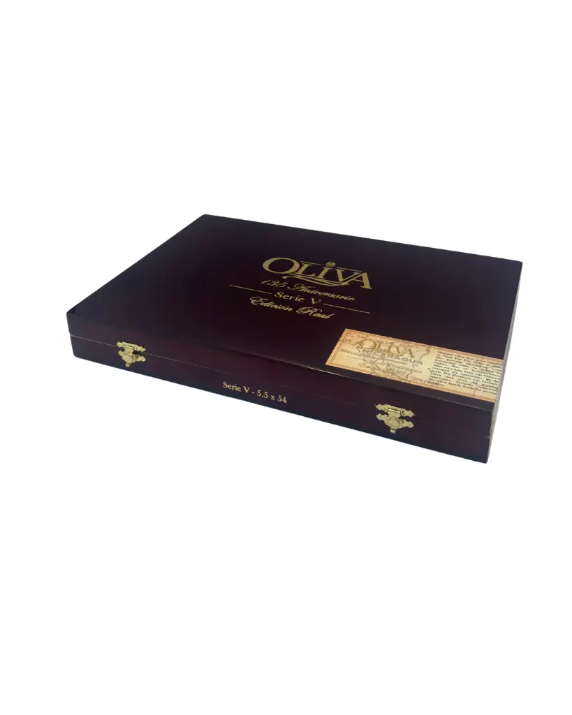 oliva-serie-v-135-aniversario-toro-box-closed.webp