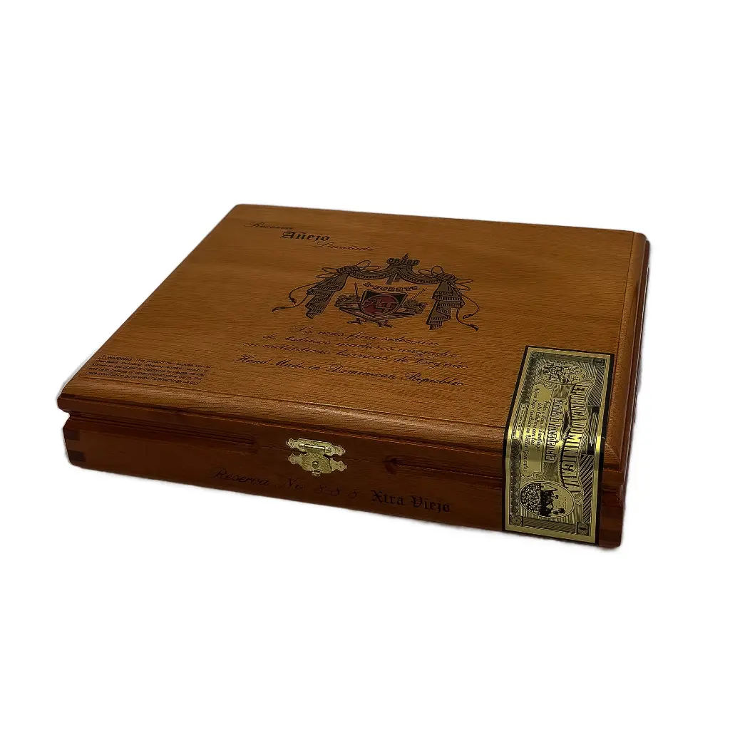 arturo-fuente-anejo-reserva-888-box-angle (1).webp