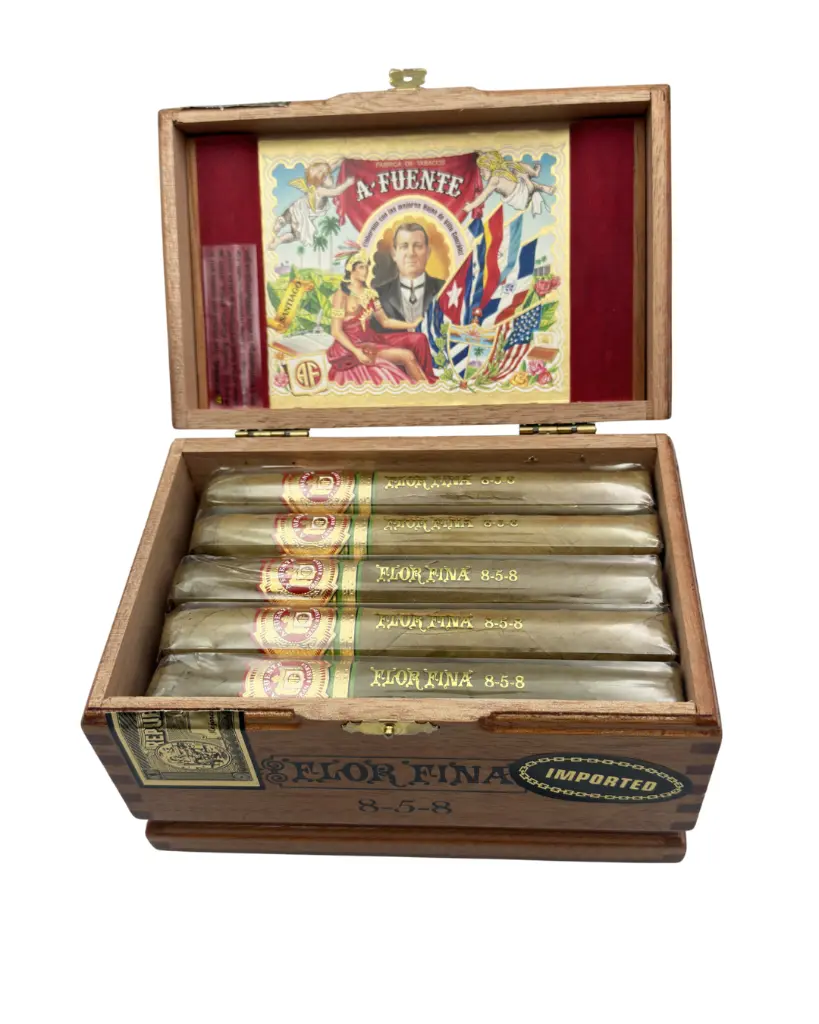 arturo-fuente-gran-reserva-flor-fina-8-5-8-xc-box-open.webp