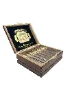 arturo-fuente-don-carlos-double-robusto-box-open-angle.webp