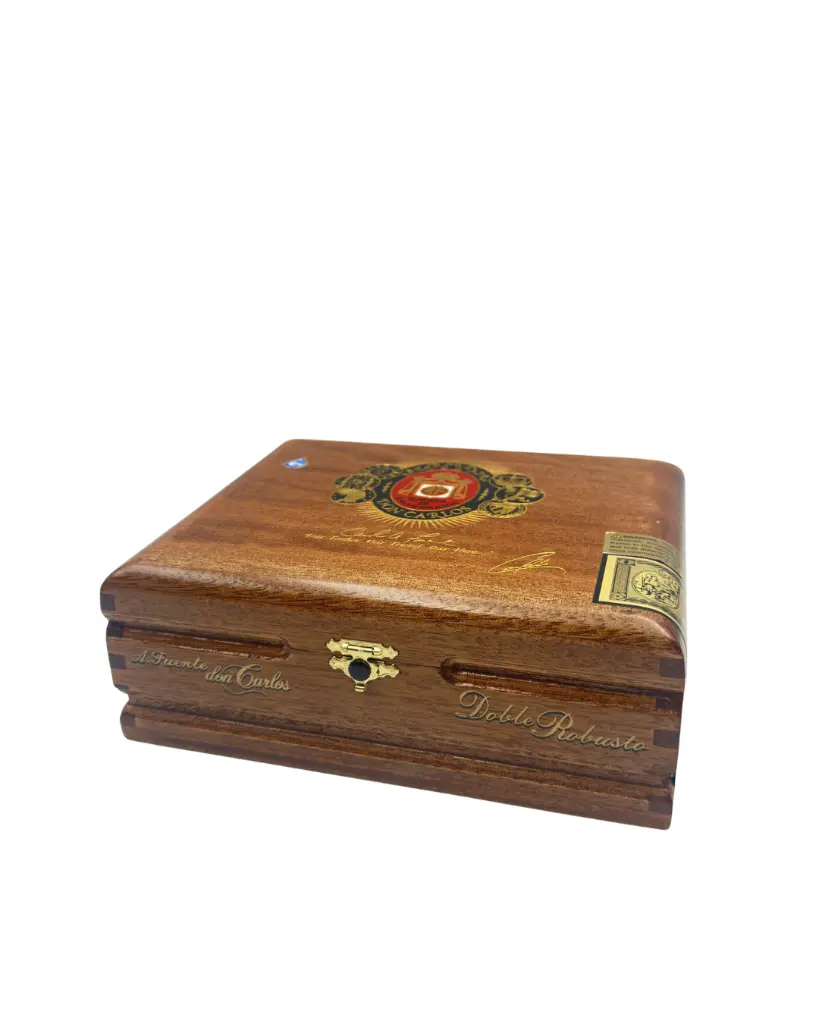 arturo-fuente-don-carlos-double-robusto-box-closed-angle.webp