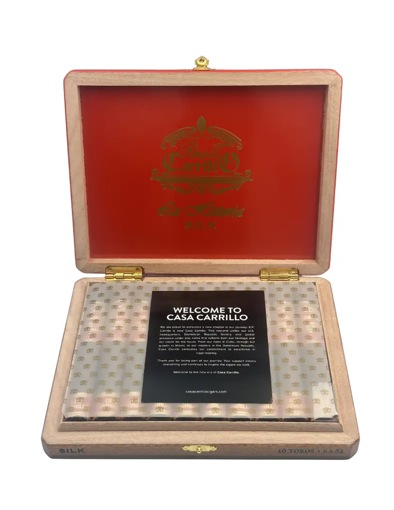 ep-carrillo-la-historia-silk-toro-box-open-insert.webp