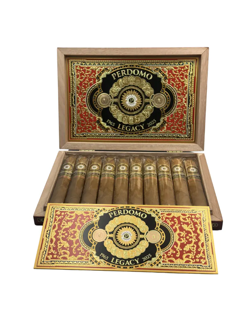 perdomo-legacy-ecuadorian-connecticut-gran-belicoso-box-open (1).webp
