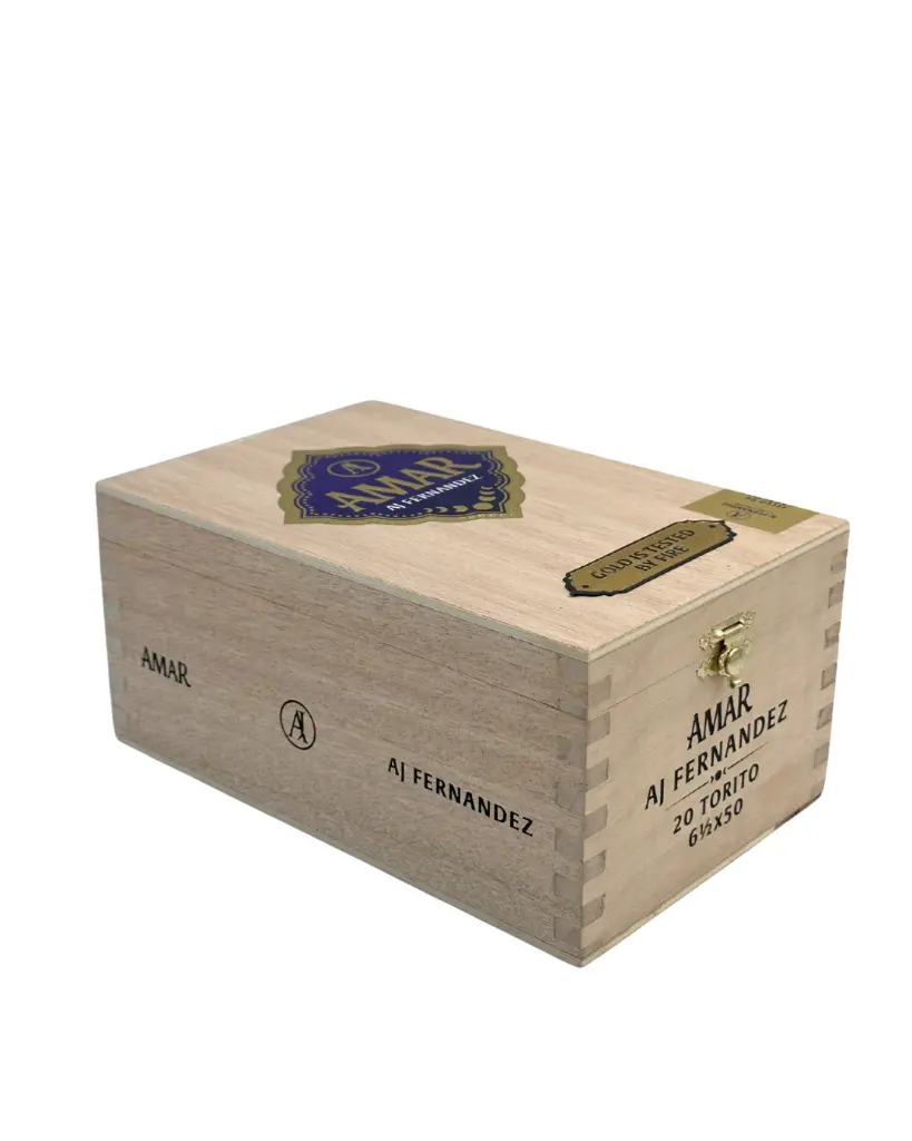 aj-fernandez-amar-torito-box-closed (2).webp
