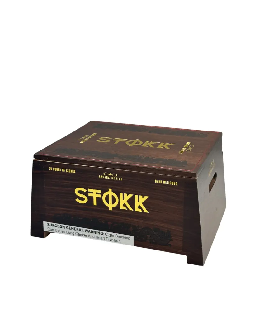 cao-arcana-stokk-belicoso-closed-box (1).webp