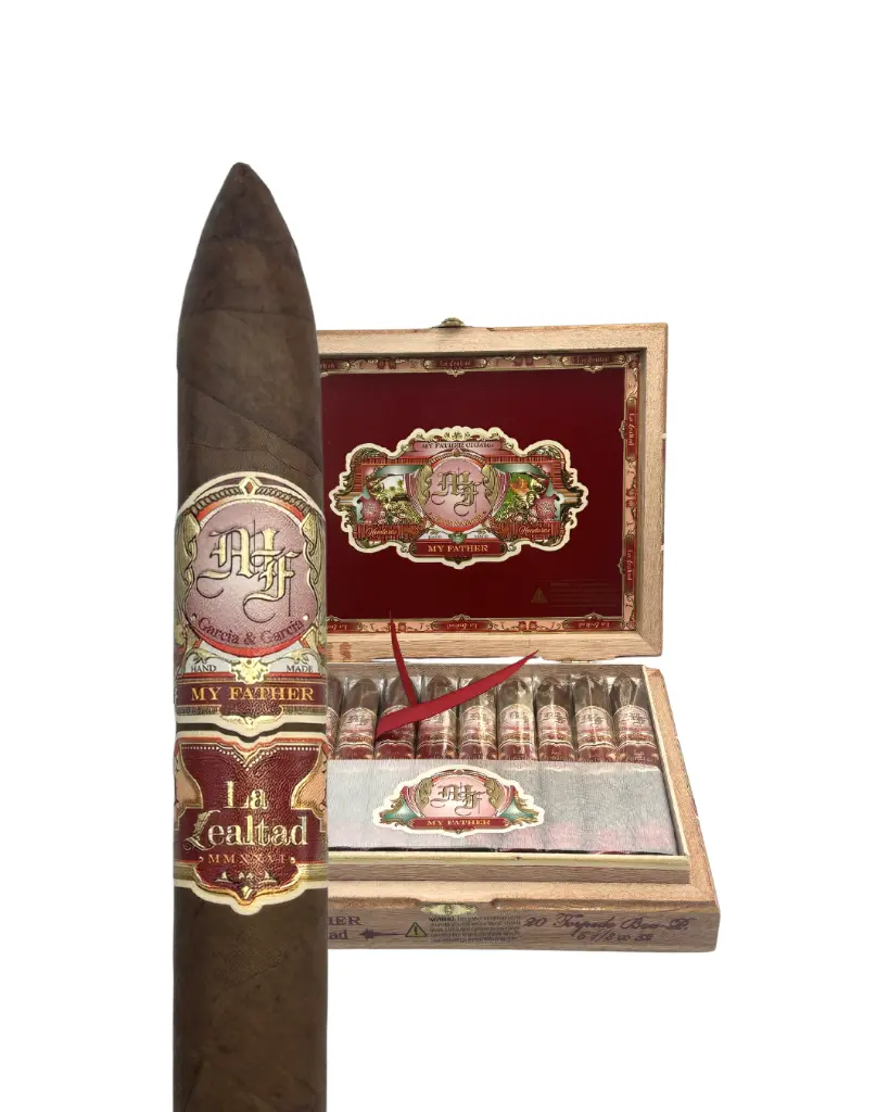 my-father-la-lealtad-torpedo-box-pressed-open-display.webp
