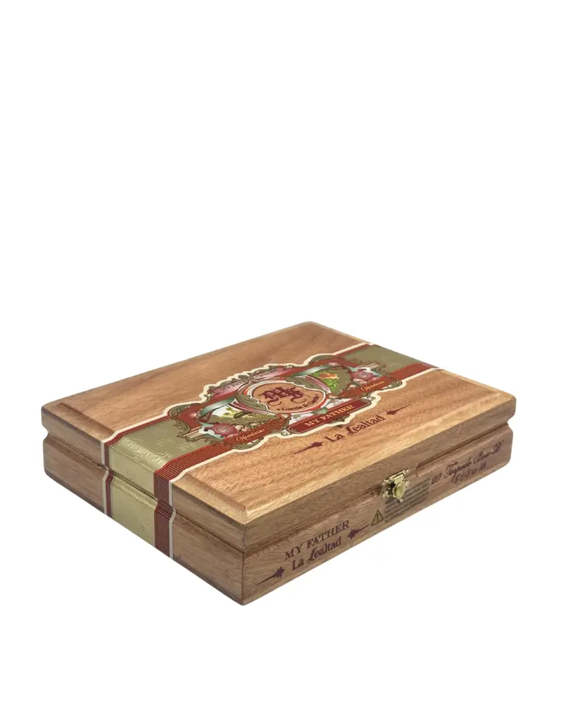 my-father-la-lealtad-torpedo-box-pressed-closed-box (4).webp