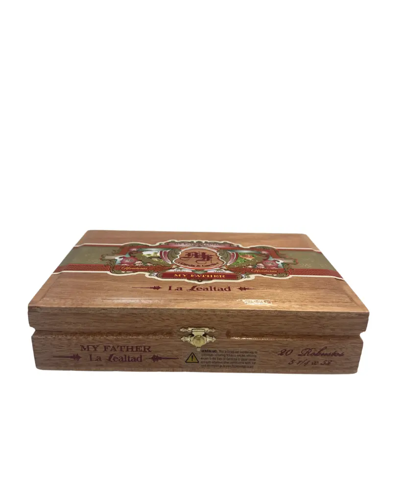 my-father-la-lealtad-robusto-box-closed (1).webp
