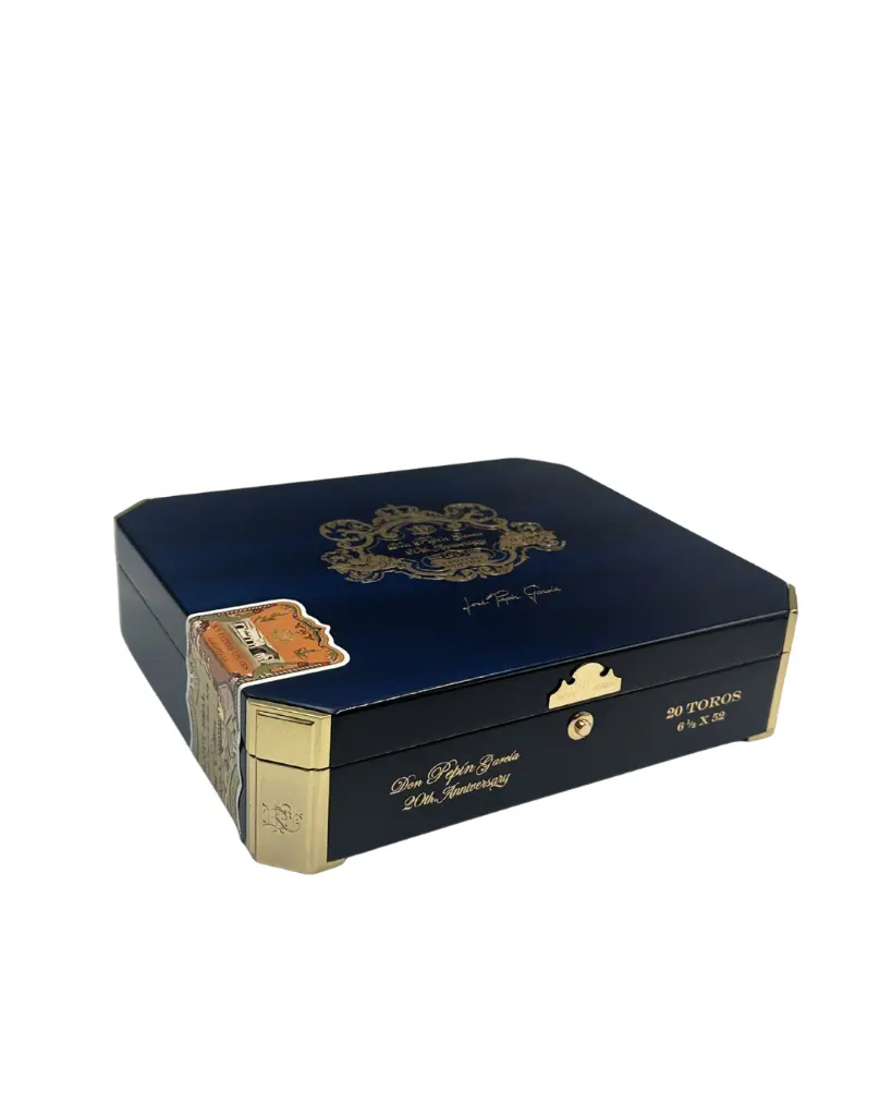 don-pepin-garcia-original-20th-anniversary-le-2023-box (4).webp