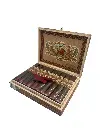 flor-de-las-antillas-maduro-toro-box-open (1).webp