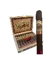 flor-de-las-antillas-maduro-toro-closeup.webp