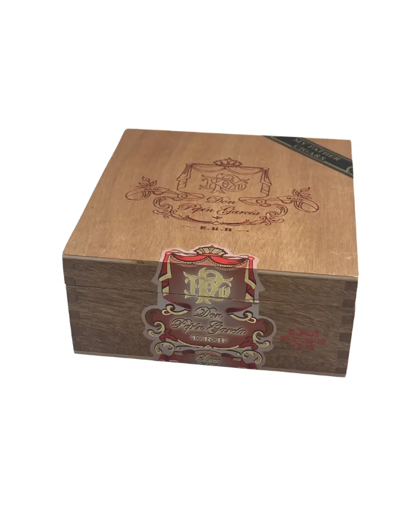 don-pepin-garcia-erh-toro-box-closed-front (2).webp
