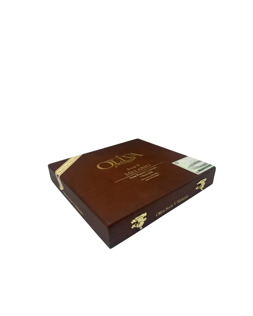 oliva-serie-v-melanio-churchill-box-closed (3).webp