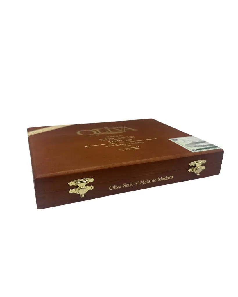 oliva-serie-v-melanio-maduro-toro-closed-box-angle-left (3).webp