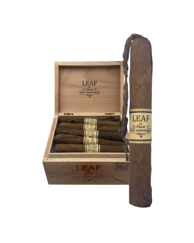 leaf-by-oscar-10th-anniversary-criollo-toro-open-box-single-cigar-png.webp