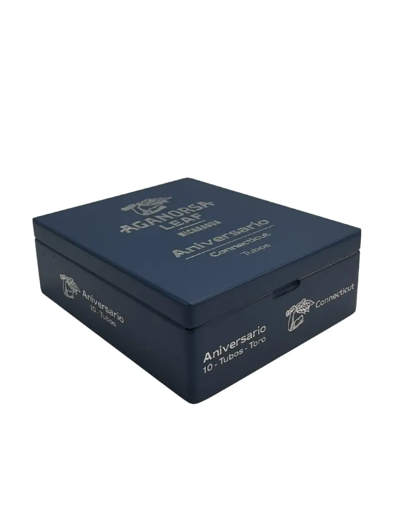 aganorsa-leaf-aniversario-ct-toro-tubo-closed-box.png.webp