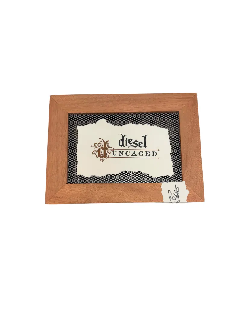 diesel-uncaged-robusto-cigar-box-closed-top.jpg.webp