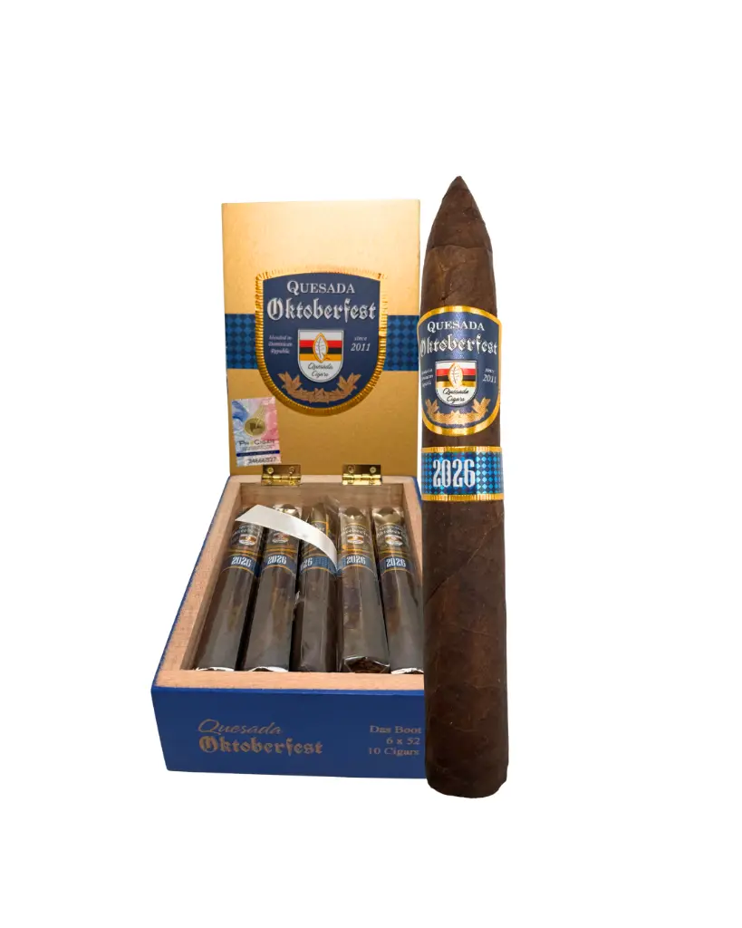 quesada-oktoberfest-das-boot-box-and-cigar (2).webp