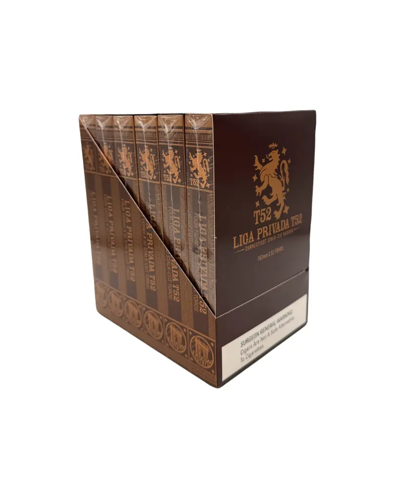 liga-privada-t52-toro-premium-cigar (3).webp