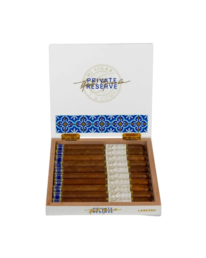 nestor-miranda-private-reserve-lancero-open-box-of-10.png.webp