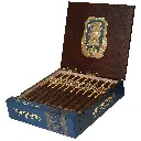 undercrown-uc10-corona-doble-box-open-cigars.webp