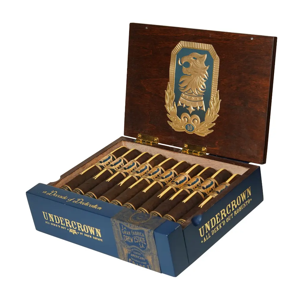 undercrown-uc10-robusto-box-open-cigars.webp