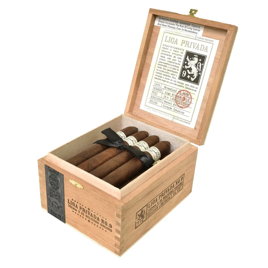 liga-privada-no-9-belicoso-box-open.webp