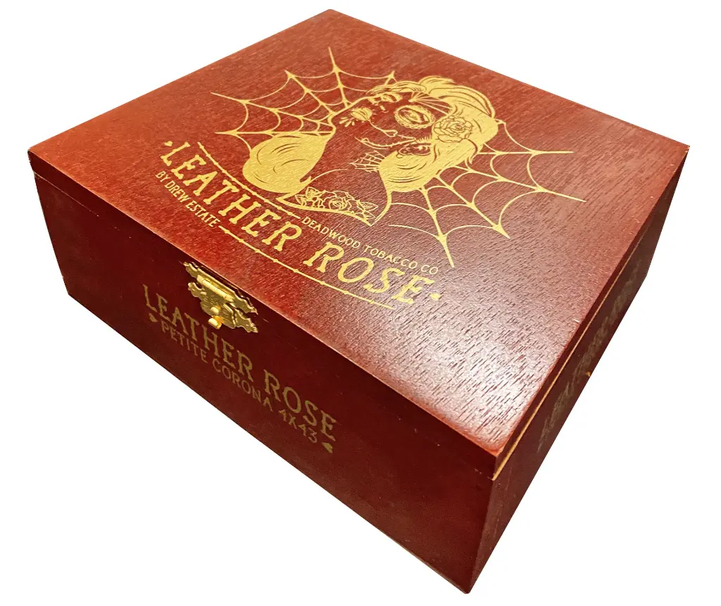deadwood-leather-rose-petite-corona-box-angle.webp