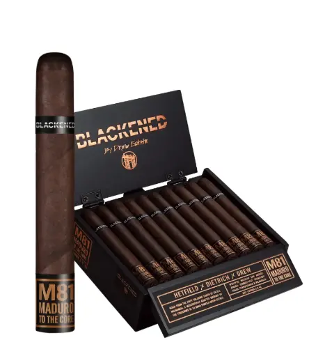 Blackened by Drew Estate M81 Corona 